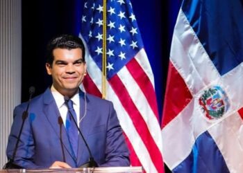 Wellington Arnaud presentará en Washington la transformación del saneamiento en RD