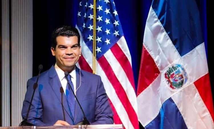 Wellington Arnaud presentará en Washington la transformación del saneamiento en RD