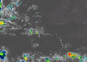 Cielo mayormente soleado y algunos incrementos nubosos en la tarde con aguaceros