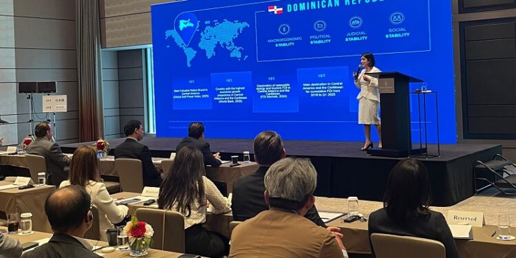 Biviana Riveiro presenta a RD como lugar estratégico para las empresas japonesas