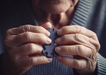 Dos secretos para proteger el cerebro contra la demencia