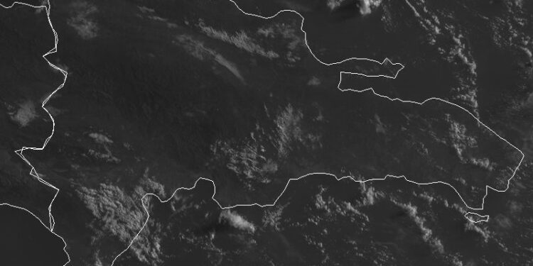 Chubascos matutinos y algunos aguaceros en la tarde