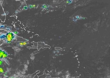 Aguaceros locales con tormentas eléctricas este martes, monitorean la tormenta Erín