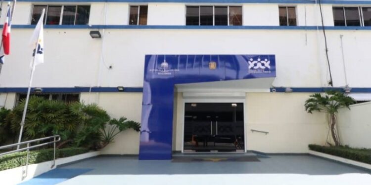 DGCP suspende 38 registros de proveedores vinculados a funcionarios