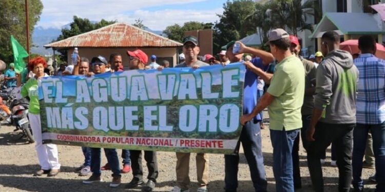 Organizaciones convocan marcha hacia el Palacio Nacional