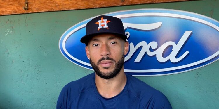 De regreso a casa, Correa ya revitaliza el vestuario de los Astros