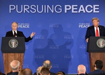 Trump califica ‘de 10’ su reunión con Putin