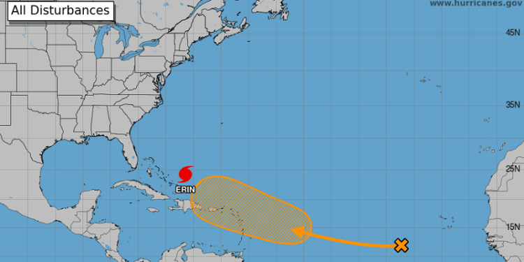 Erin seguirá siendo un huracán mayor y peligroso hasta mediados de esta semana