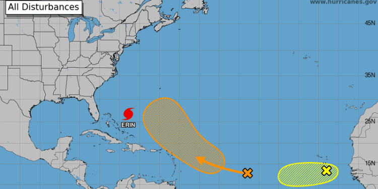 Vigilancia de tormenta tropical extendida hacia el norte