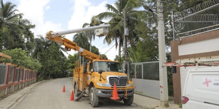 El Ministerio Público realiza operativos contra fraude eléctrico en San Pedro de Macorís