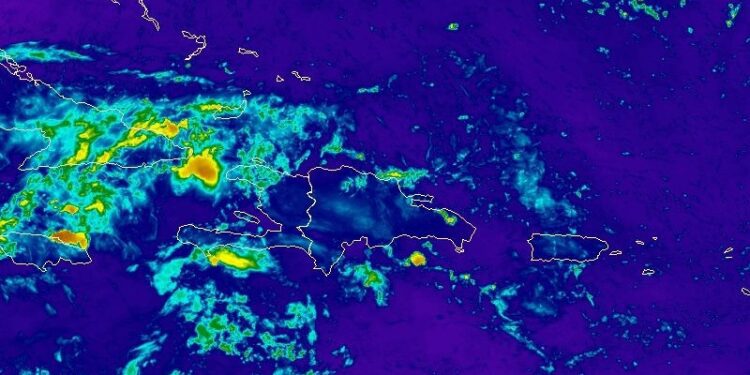 Pronostica el INDOMET aguaceros dispersos y tronadas esta tarde