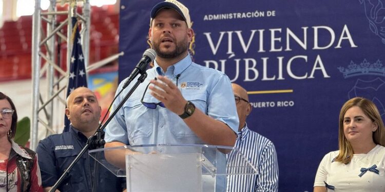 Vivienda Pública y Procuraduría de las Personas de Edad Avanzada impulsan iniciativa por los adultos mayores