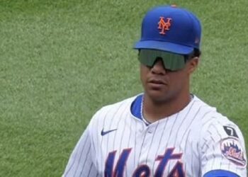Fanáticos critican a Soto por sus récords personales y no levantar al equipo de los Mets para que sea más competitivo.