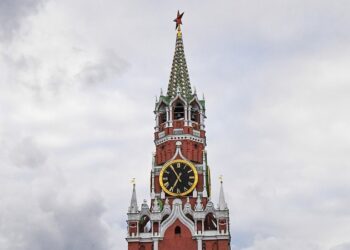 El Kremlin explica el propósito de los ataques nocturnos en Kiev