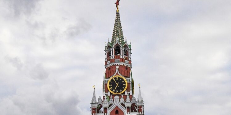 El Kremlin explica el propósito de los ataques nocturnos en Kiev