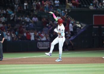 Lourdes Gurriel Jr. fija récord al dar HR contra un pitcheo de 103.9 mph