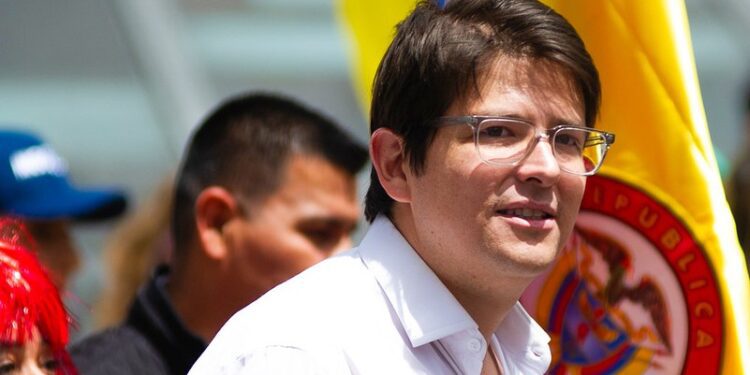 Reacciones tras la muerte de Miguel Uribe Turbay piden acabar con la violencia política