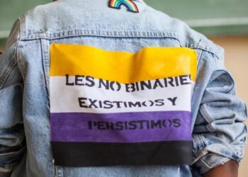 Denuncian empeño de gobernadora Jenniffer González de no reconocer derecho de las personas no binarias