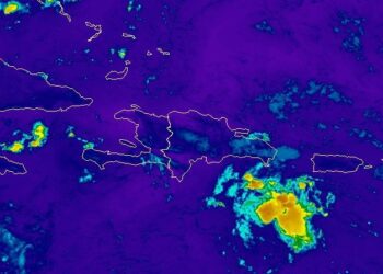 Onda tropical y vaguada generarán algunas lluvias