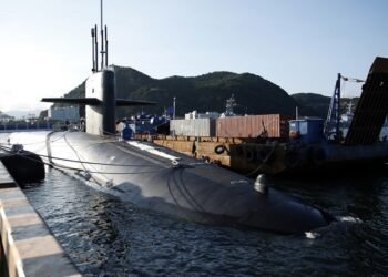 «Están en la región»: Trump confirma el despliegue de submarinos nucleares