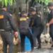 Policía desmantela dos fábricas clandestinas de clerén en Barahona