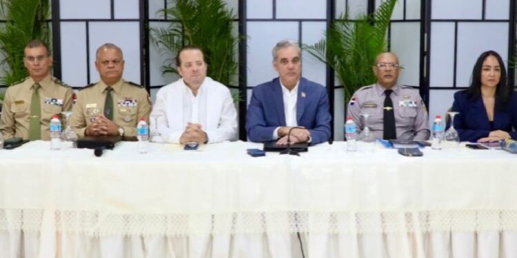 Presidente Abinader encabeza reunión de seguimiento al Plan de Seguridad Ciudadana
