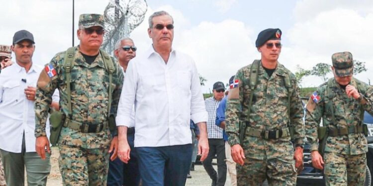 Abinader supervisará este viernes planta eléctrica Energía 2000 en Manzanillo y trabajos del muro fronterizo en Dajabón