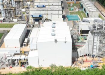Presidente Abinader supervisa nueva planta que incorporará 130 MW al sistema eléctrico