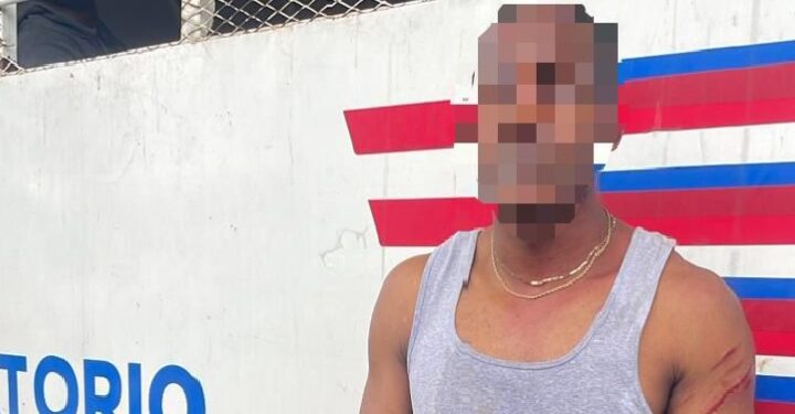 Agente de la DGM resulta herido por nacional haitiano durante operativo en Baní