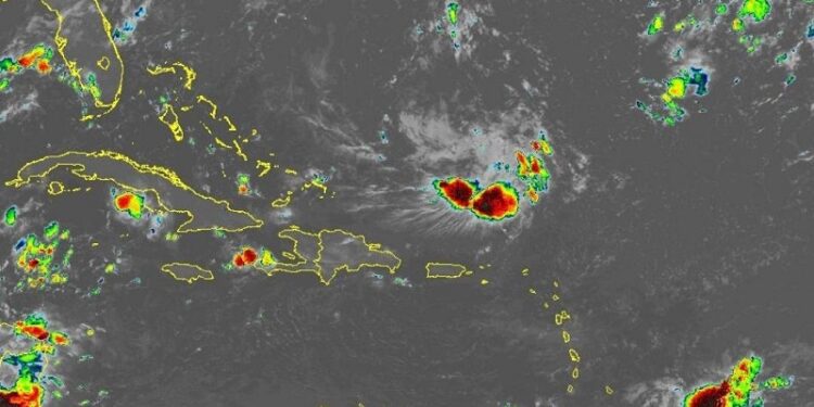 Ambiente estable en las horas matutinas, aguaceros en la tarde con tormentas eléctricas