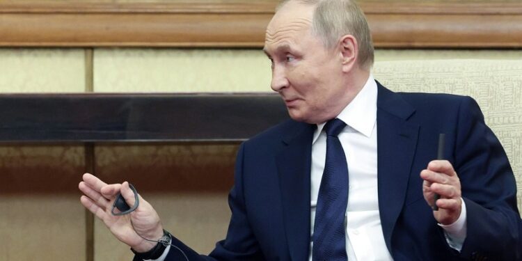 Putin: «Cualquier persona sensata sabe que Rusia no tiene ningún deseo de atacar a nadie»