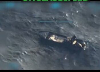 Trump muestra VIDEO DE UN ATAQUE contra supuestos «narcoterroristas» en el Caribe