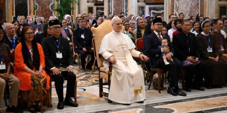 El Papa a los indonesios: Sigan siendo constructores de puentes entre los pueblos