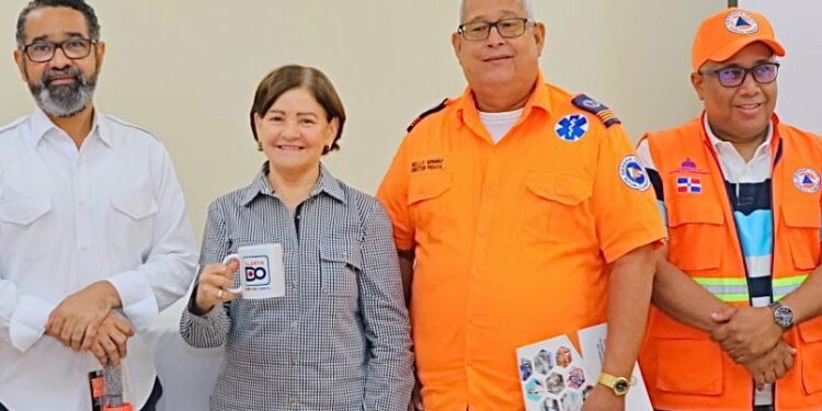 Defensa Civil fortalece articulación en gestión de riesgos con mesas regionales