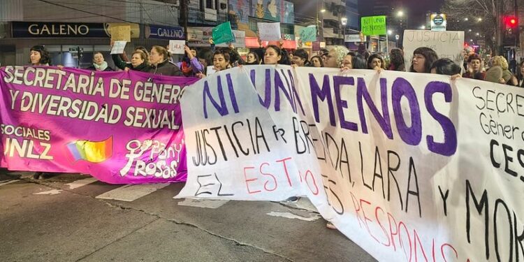 Narco, tortura y un triple feminicidio en vivo: el brutal crimen que conmociona a Argentina