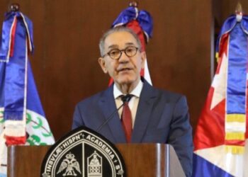 García Fermín aboga por una educación superior de valores y crecimiento económico para la región