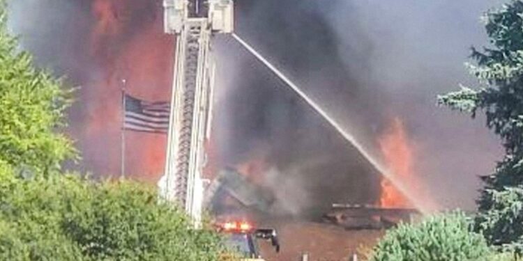 Disparos en una iglesia mormona de Míchigan dejan varios heridos