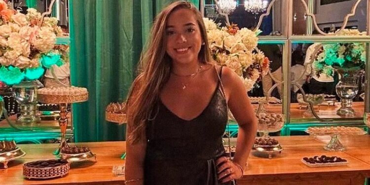 Se regala una liposucción por su cumpleaños y muere en plena cirugía: la tragedia que conmueve a Brasil