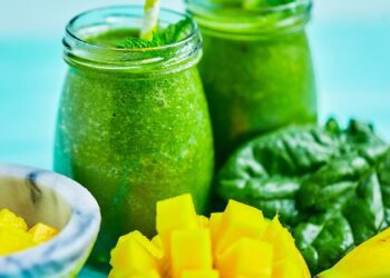 Un nutriente vegetal común refuerza las células que combaten el cáncer