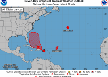 Centro de Huracanes sugiere a República Dominicana y las Islas Turcas y Caicos monitorear progreso de onda tropical