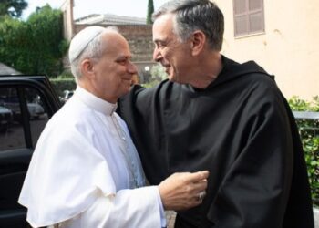 El Papa a los Agustinos: El amor es el centro de todo, que no muera el espíritu misionero