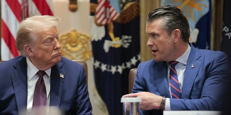 CNN: Trump sopesa ataques contra objetivos en territorio venezolano