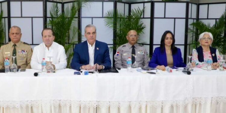 Presidente Abinader encabeza reunión de seguimiento al Plan de Seguridad Ciudadana