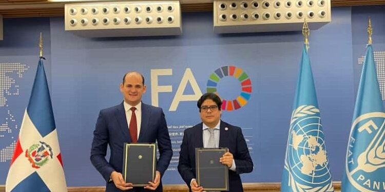 RD y FAO firman un acuerdo para continuar fortaleciendo el Programa de Alimentación Escolar