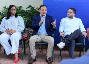 Abel Martínez exhorta a la juventud a participar en la construcción del futuro de RD