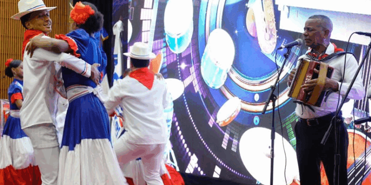 Acroarte celebra éxito del proyecto Sonan-do