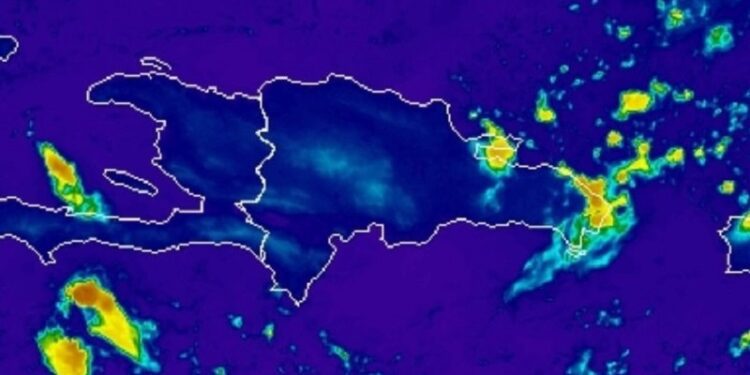 Oleaje peligroso en la costa atlántica, aguaceros y tronadas en la tarde