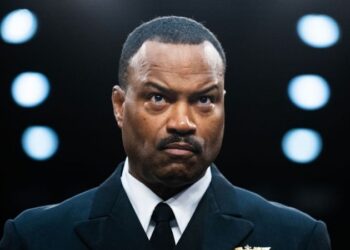 Renuncia el almirante estadounidense que supervisaba los ataques en el Caribe