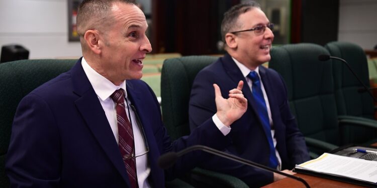 Analizan establecer red de voluntariado en municipios