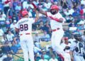 Brito la saca, pero Leones son superados en el Quisqueya